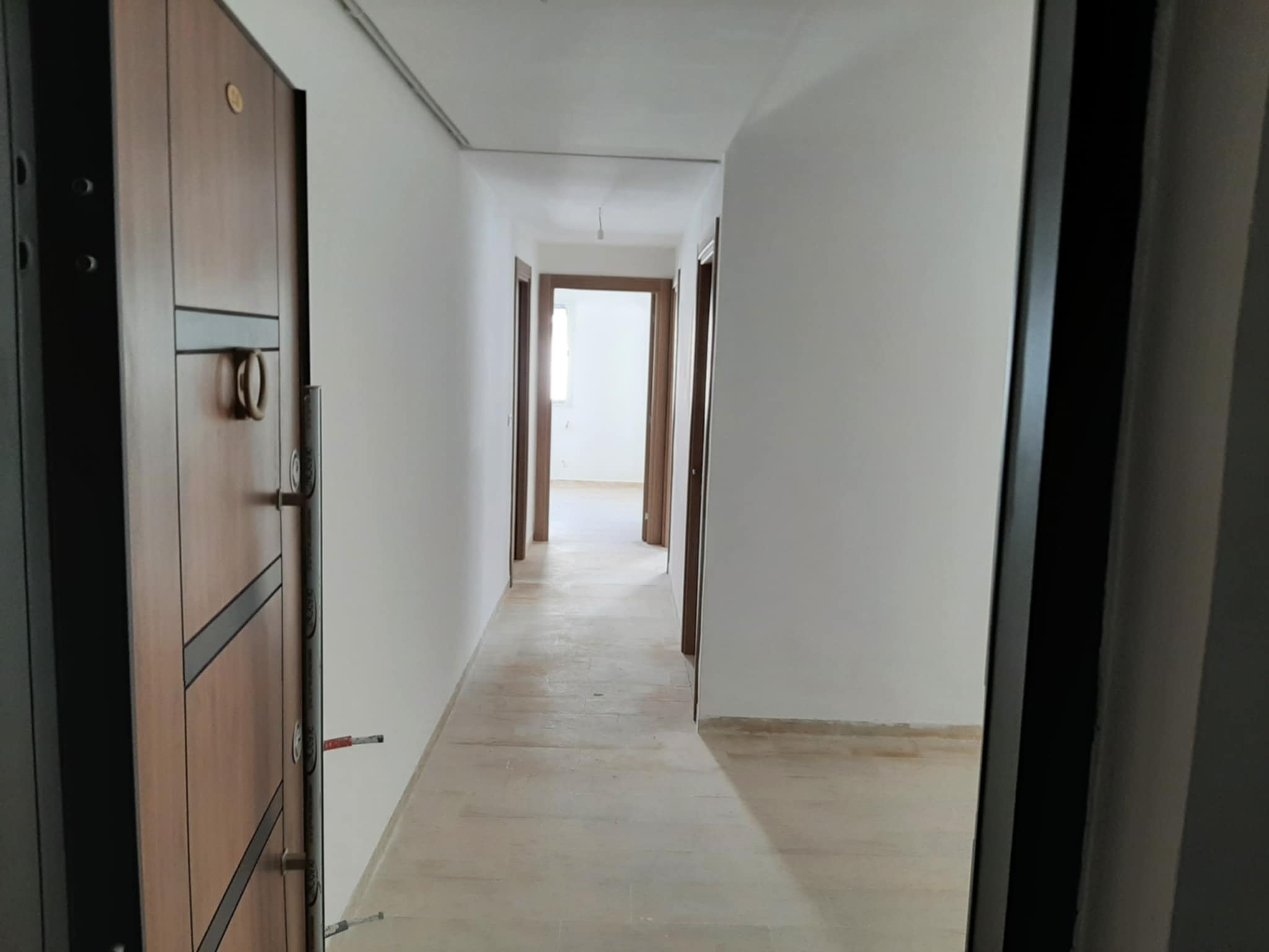 El Mourouj Bir El Kassaa Location Appart. 3 pices Un appartement haut standing s2