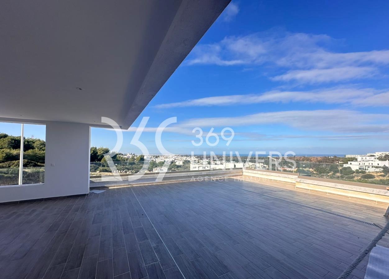 La Marsa Gammart Location Maisons Villa neuve avec piscine  gammarth ref rh138