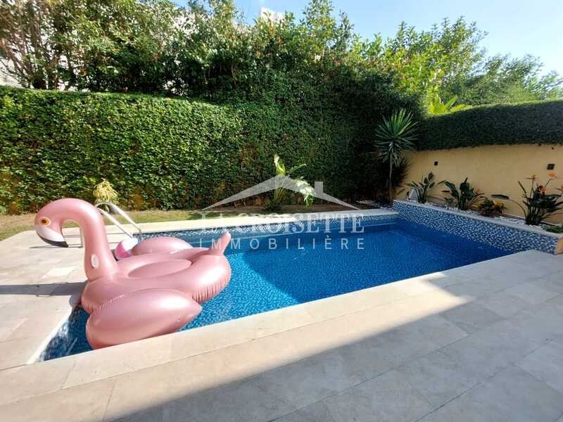 La Soukra La Soukra Location Maisons Villa s3 avec piscine  la soukra mvl0670