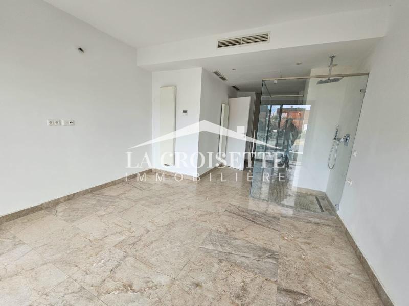 La Soukra La Soukra Vente Appart. 5 pices+ Triplex s5 avec piscine  la soukra