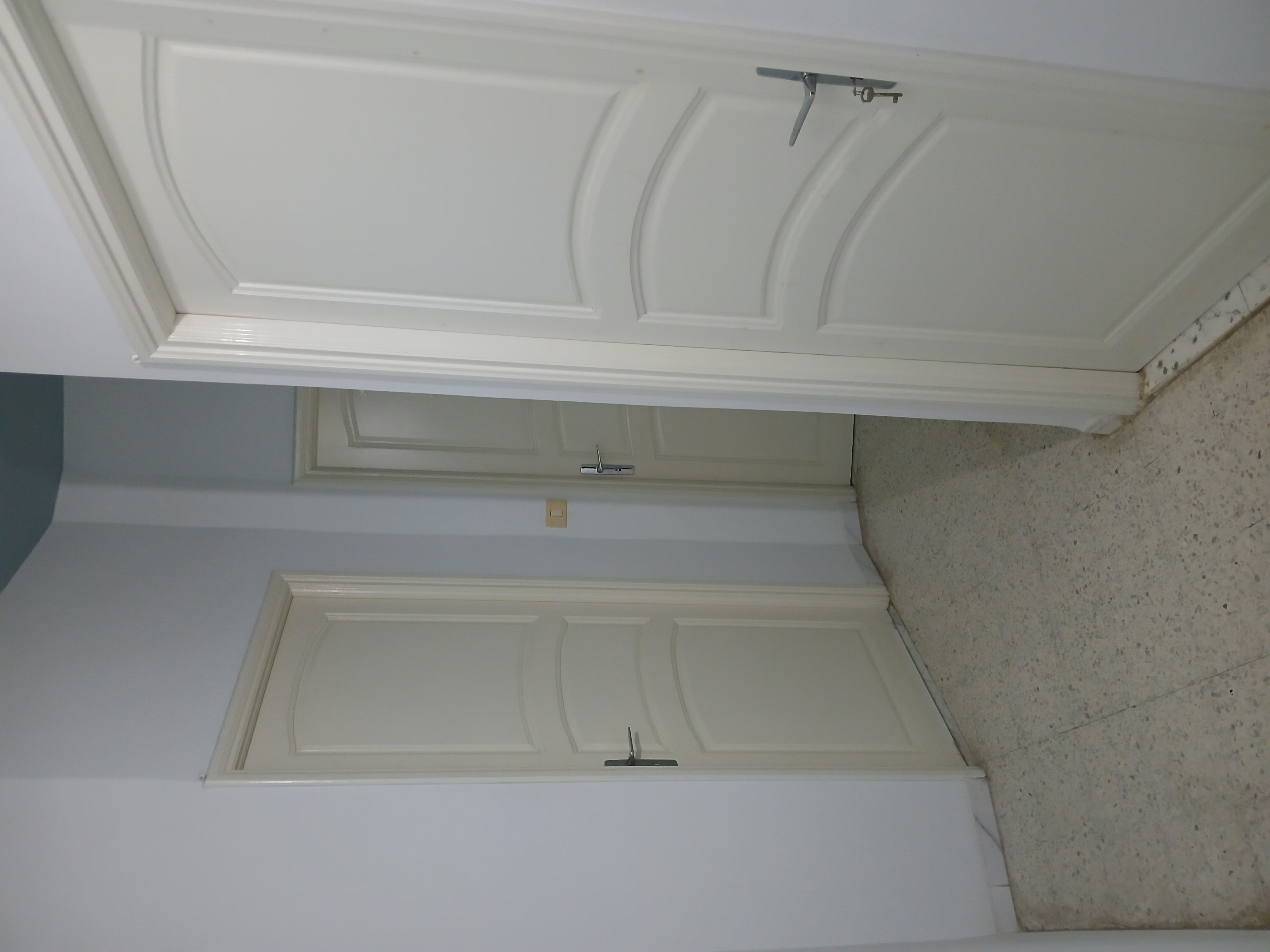 Sakiet Ezzit Merkez Chihya Bureaux & Commerces Autre Appartement s plus 3 pour usage commercial