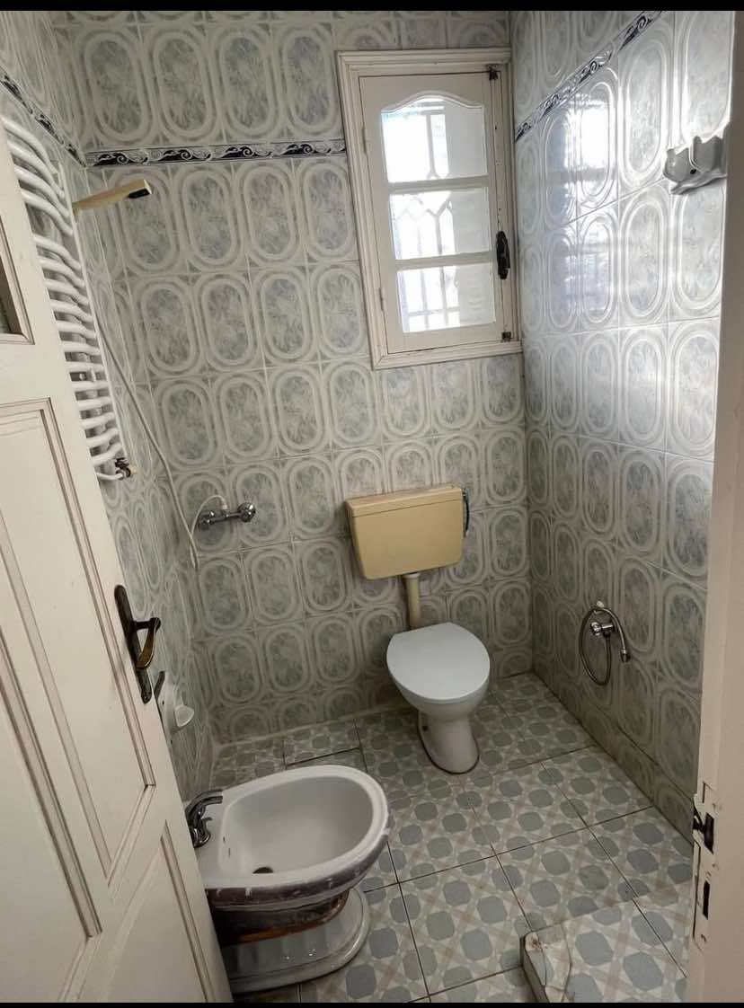 Ain Zaghouan Jardins de Carthage Location Appart. 3 pices Etage de villa spacieux avec entree independant