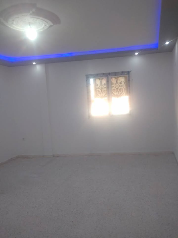 El Mourouj El Mourouj Bureaux & Commerces Autre Des appartements