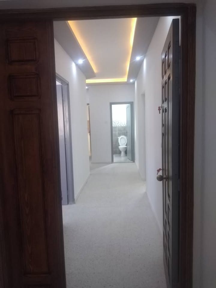 El Mourouj El Mourouj Bureaux & Commerces Autre Des appartements