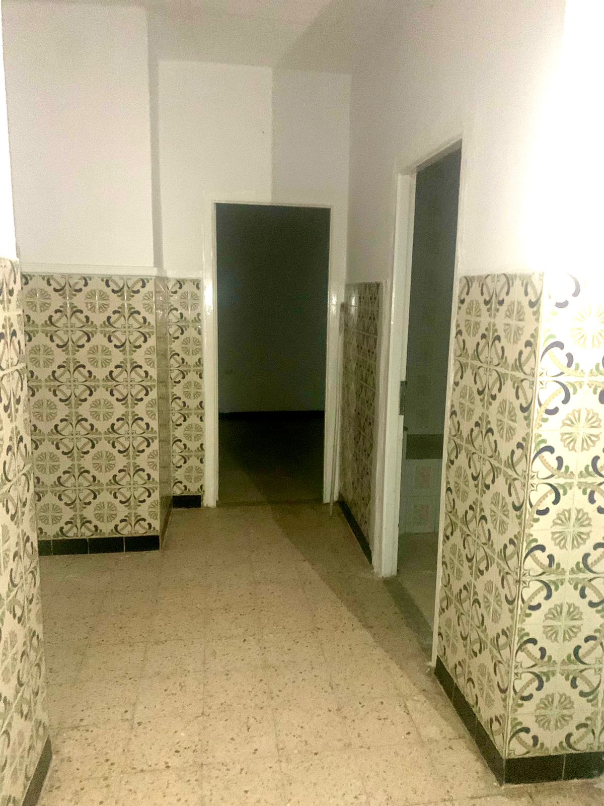 Ettadhamen Cite 18 Janvier Vente Maisons Villa exceptionnelle avec 2 tages