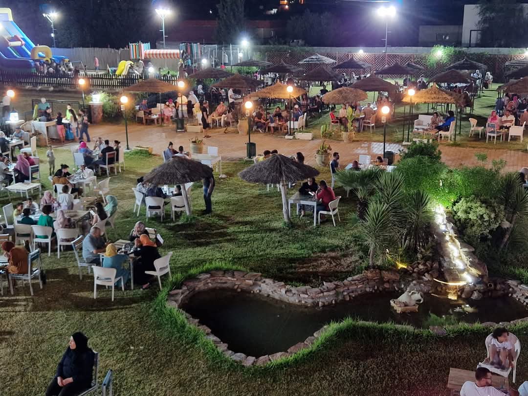 Grombalia Belli Halte Vente Surfaces Parc de loisirs en pleine activit