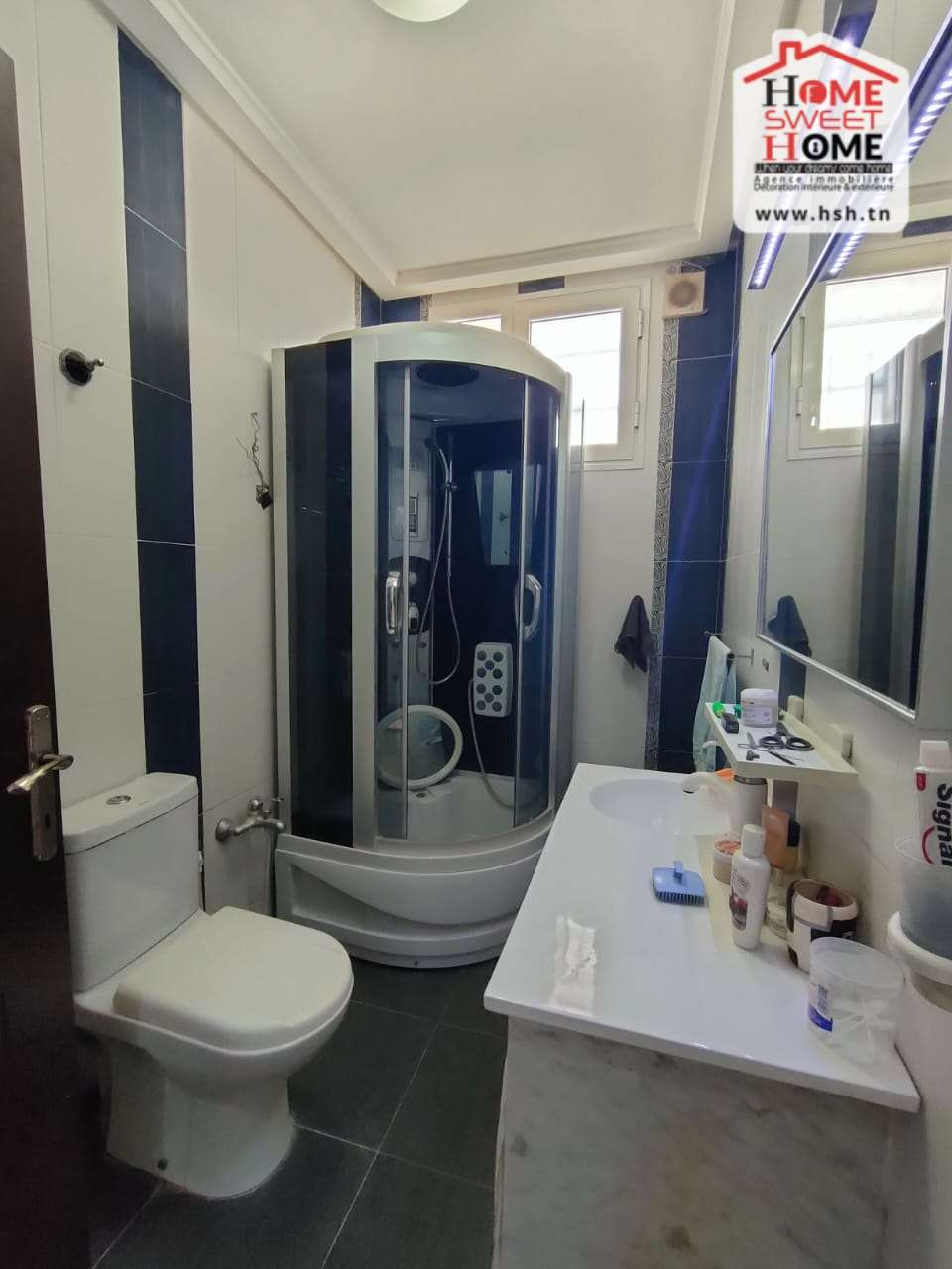 Ezzahra Ezzahra Vente Appart. 5 pices+ Villa oktavi  ezzahra