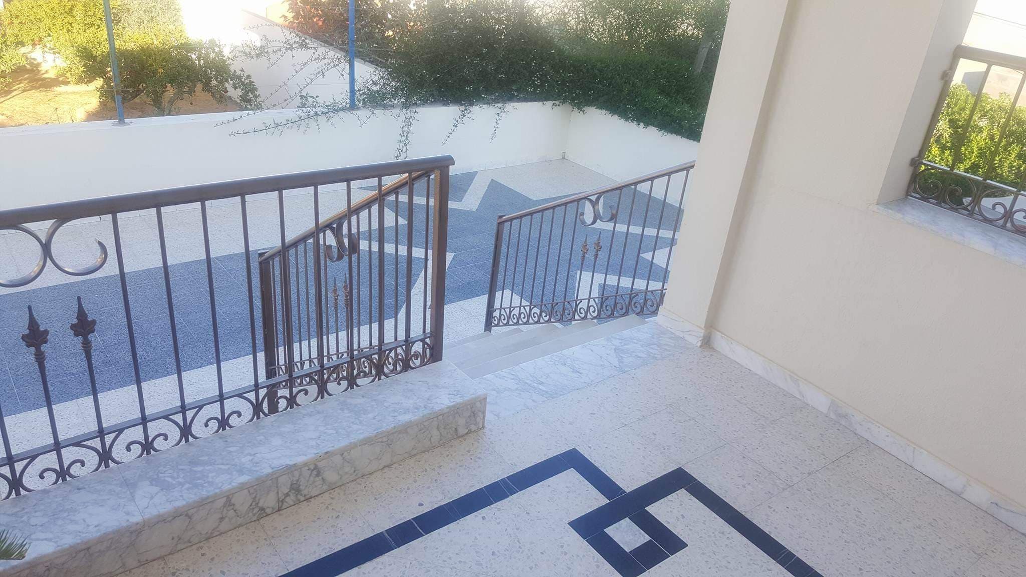 Sakiet Eddaier Sakiet Eddaier Vente Maisons Etage de villa avec garage