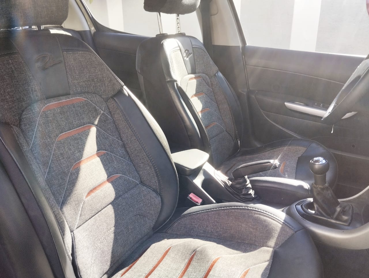 Sousse Ville Sousse Peugeot 308 Peugeot 308 en excellent etat fin 2012