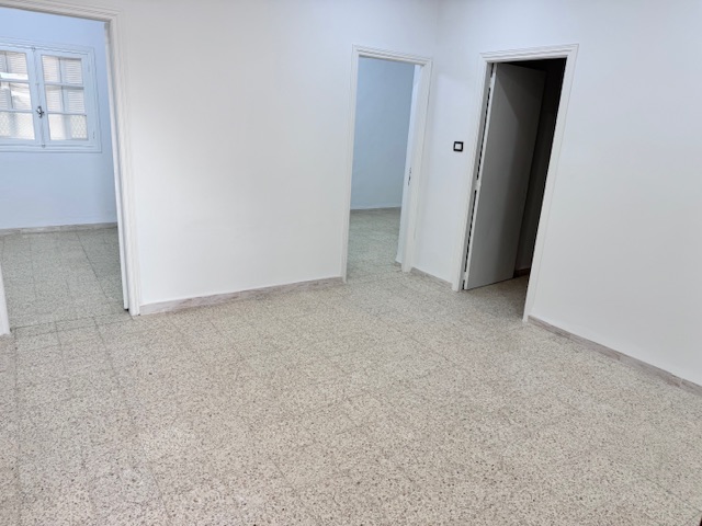 Sfax Sud Merkez Sahnoun Location Appart. 4 pices Maison  gremda km 7