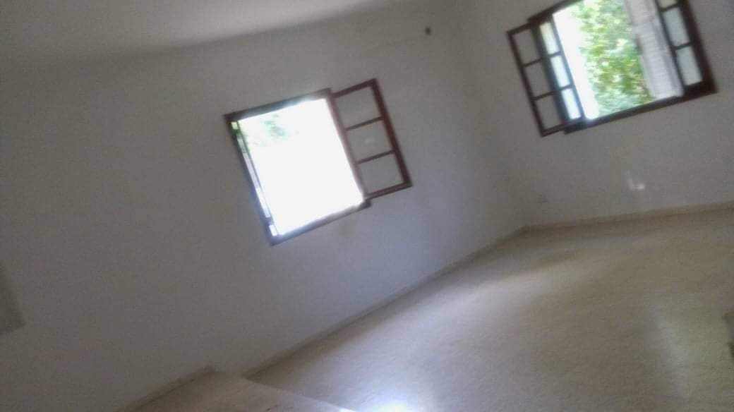 Ariana Ville El Menzah 8 Location Appart. 3 pices Une maison indpendante rez jardin