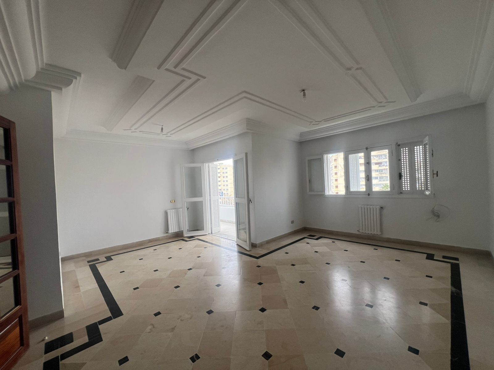 El Menzah El Manar 2 Vente Appart. 5 pices+ Un appartement s4  manar 3