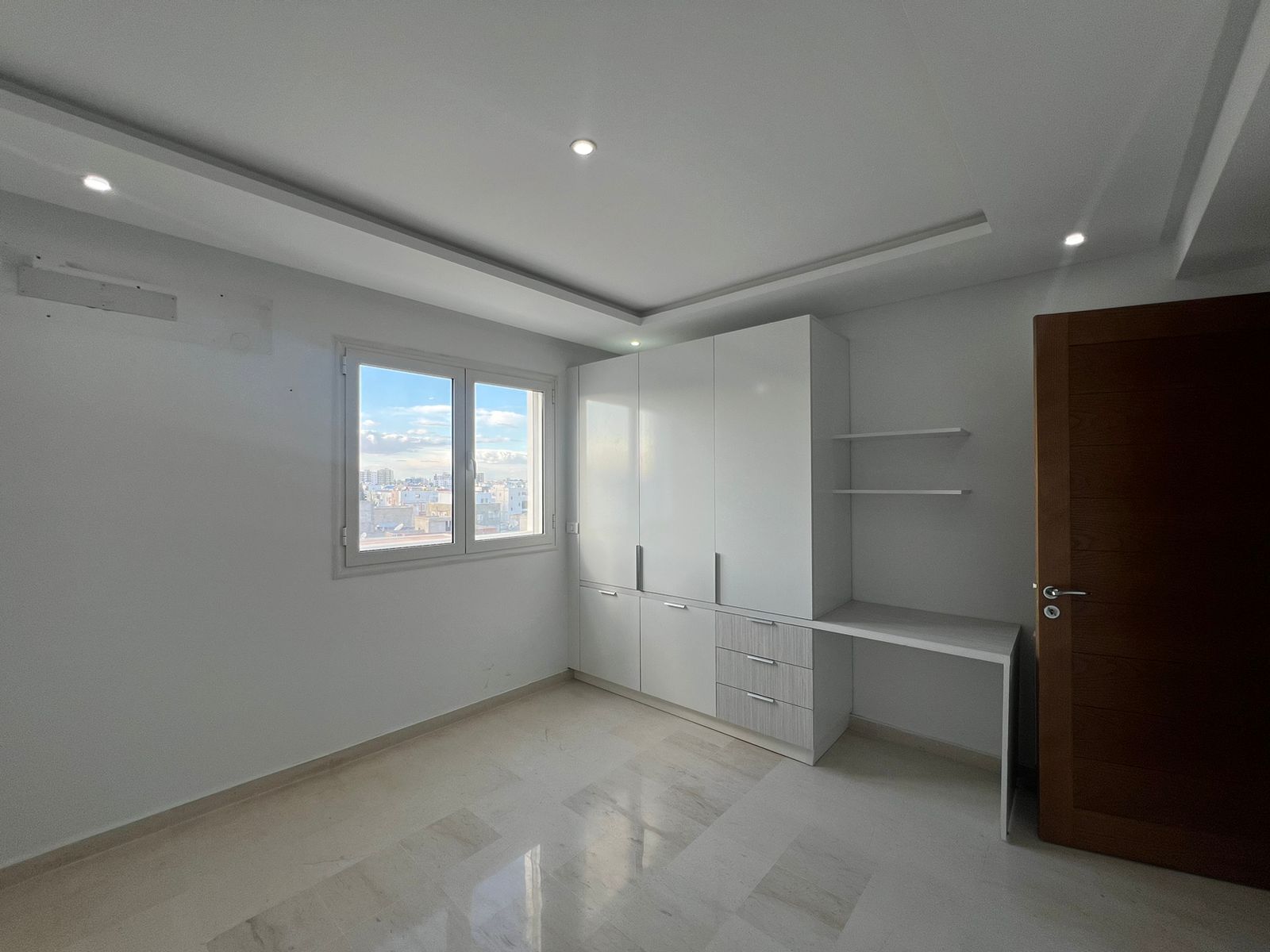 Sousse Jaouhara Sahloul Location Appart. 3 pices Un grand appartement s3