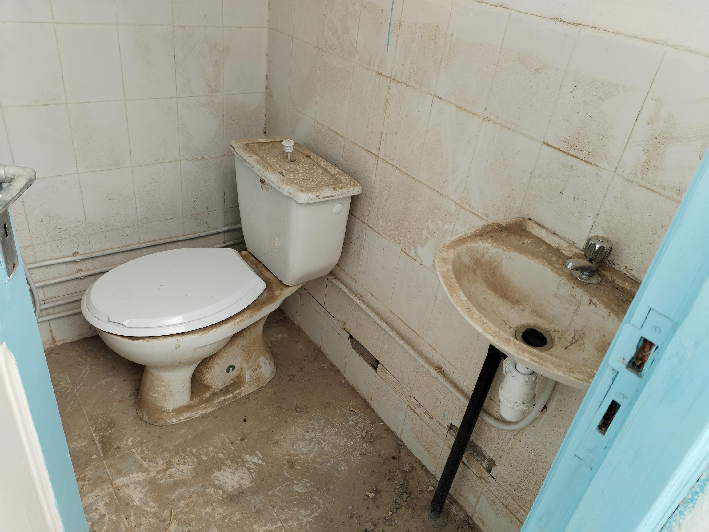 Kairouan Sud Kairouan Location Autre 4 depots ou magasins  cite mohamed ali  kairouan