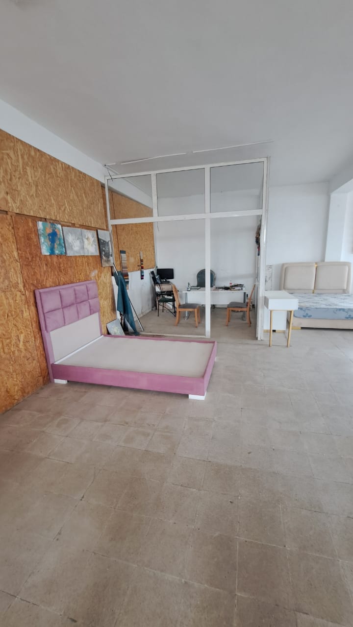 La Soukra Chotrana 1 Vente Autre Showroom avec atelier  soukra chotrana 1