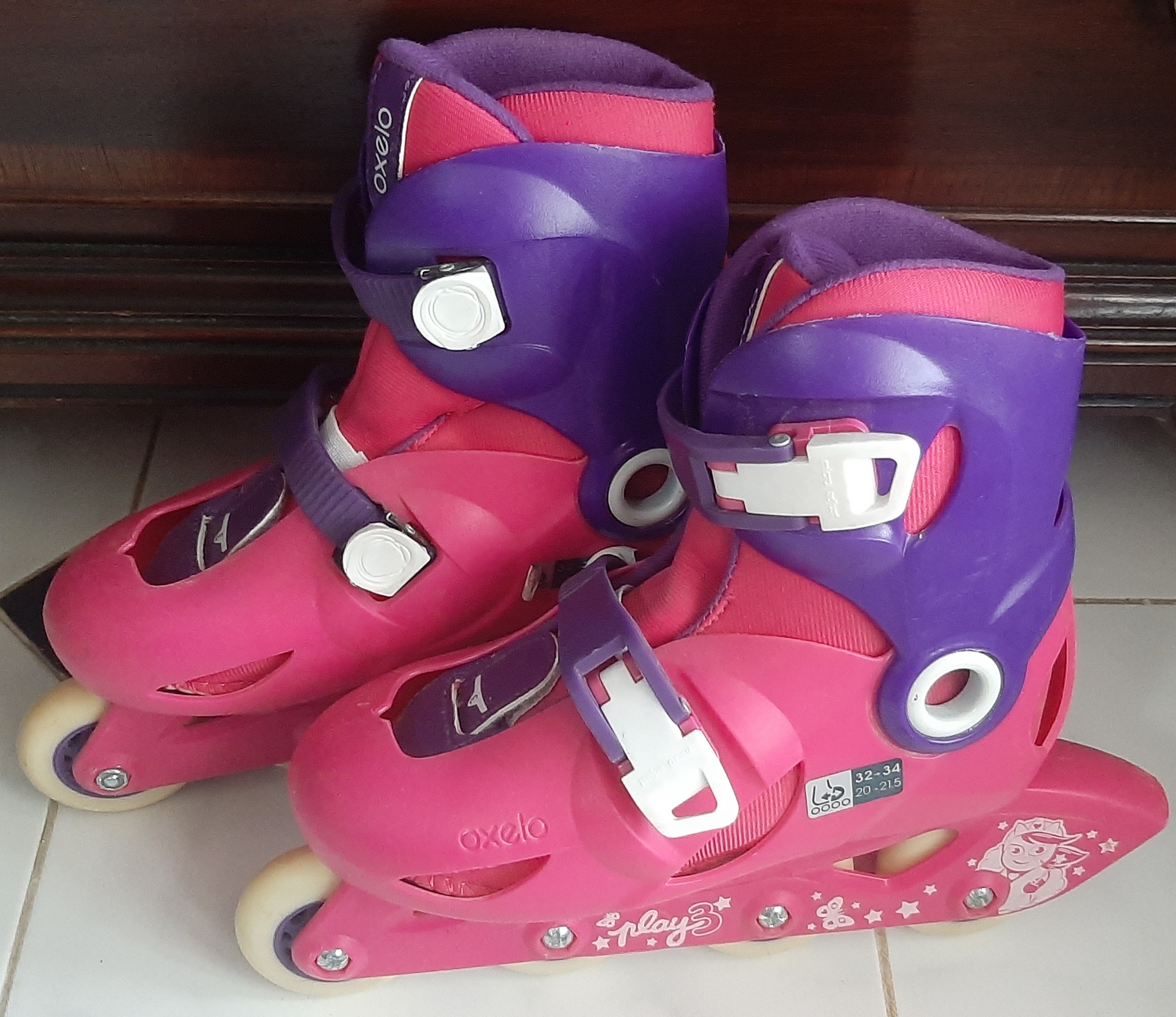Ariana Ville Cite Ennasr 2 Enfants Autre Rollers pointure 32 34