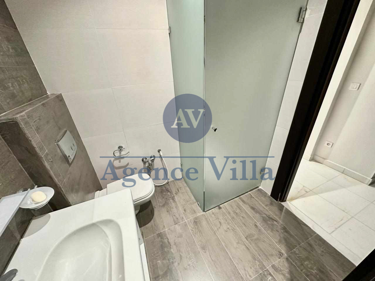 La Marsa Berge Du Lac Location Appart. 3 pices Un appartement s3 au lac 2