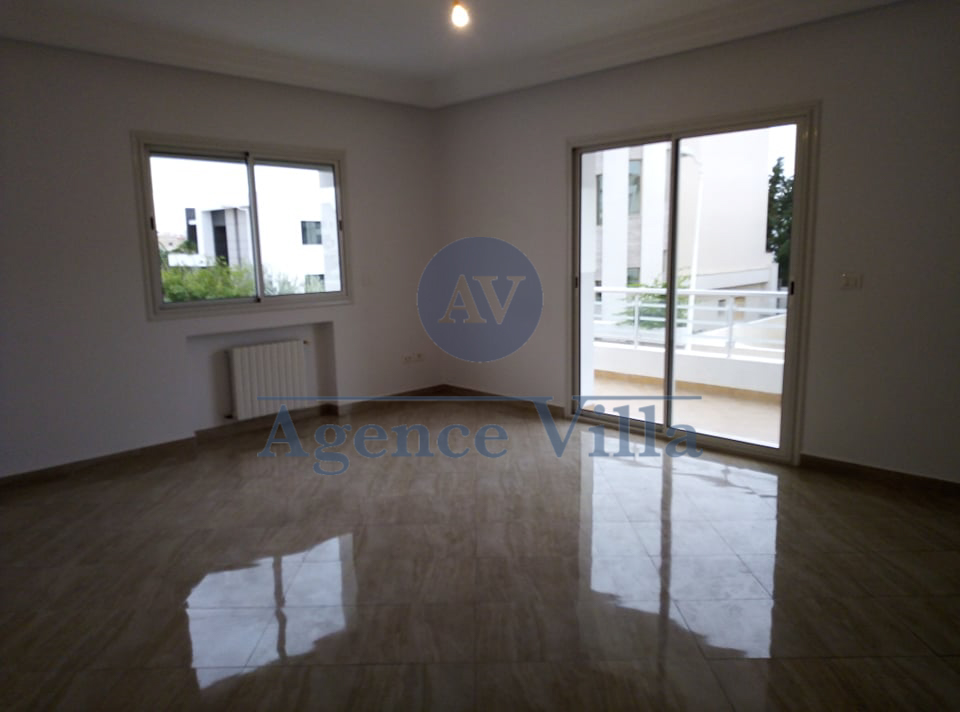 Ain Zaghouan Jardins de Carthage Location Appart. 3 pices Un appartement s2 aux jardins de carthage