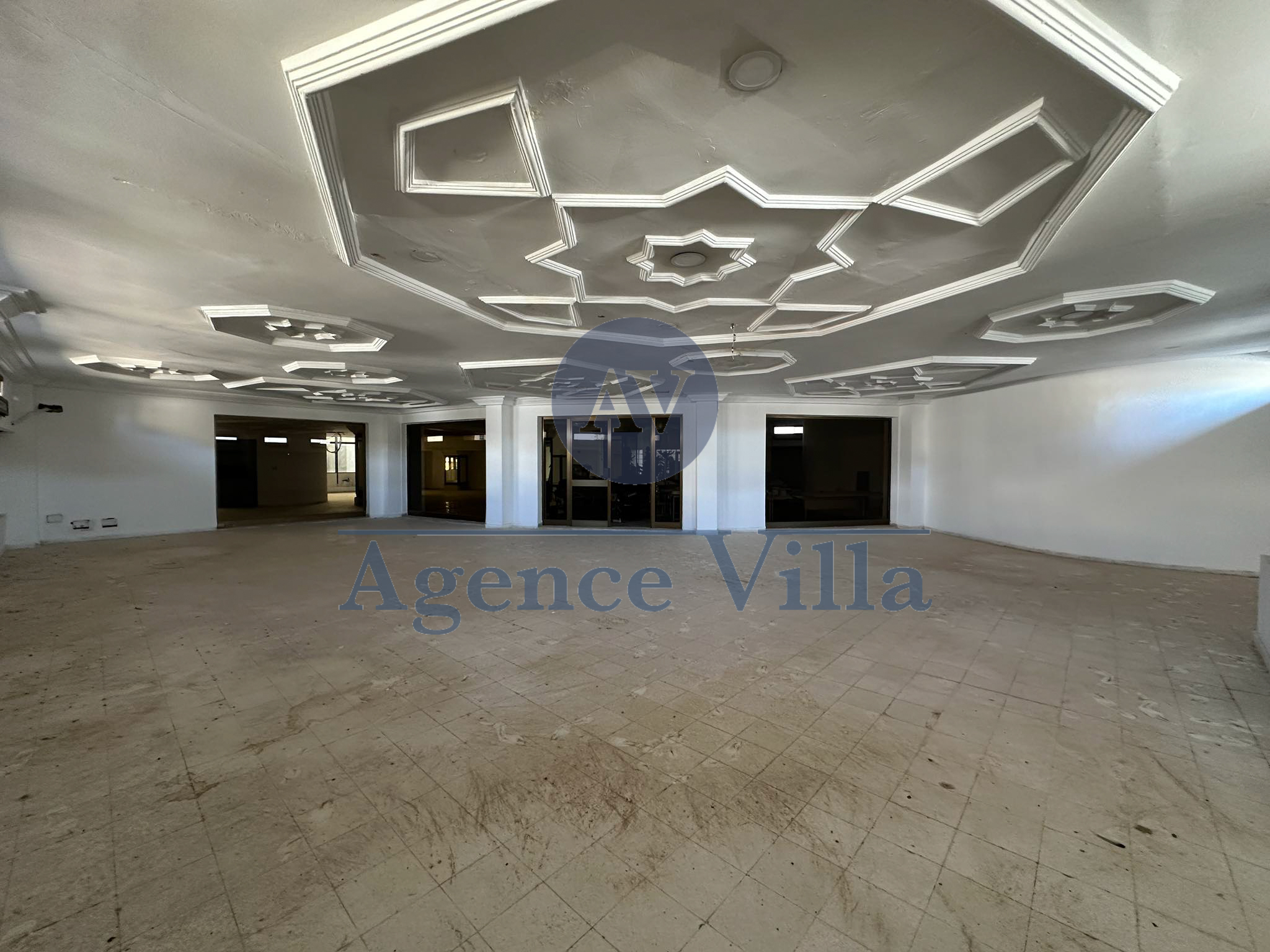 La Soukra La Soukra Location Autre Un showroom  la soukra