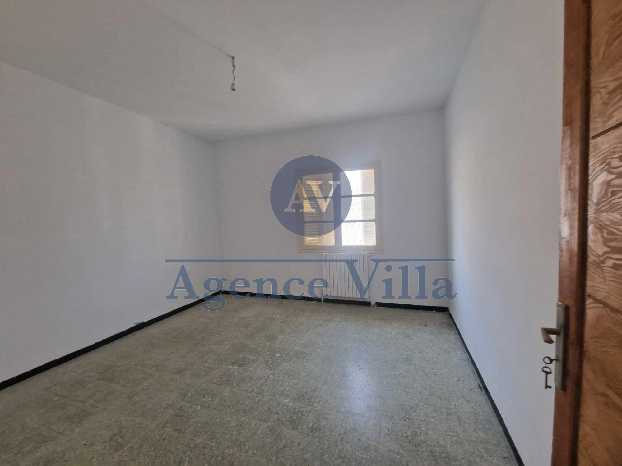 La Soukra Borj Louzir Vente Maisons Une villa sur deux niveaux  borj louzir