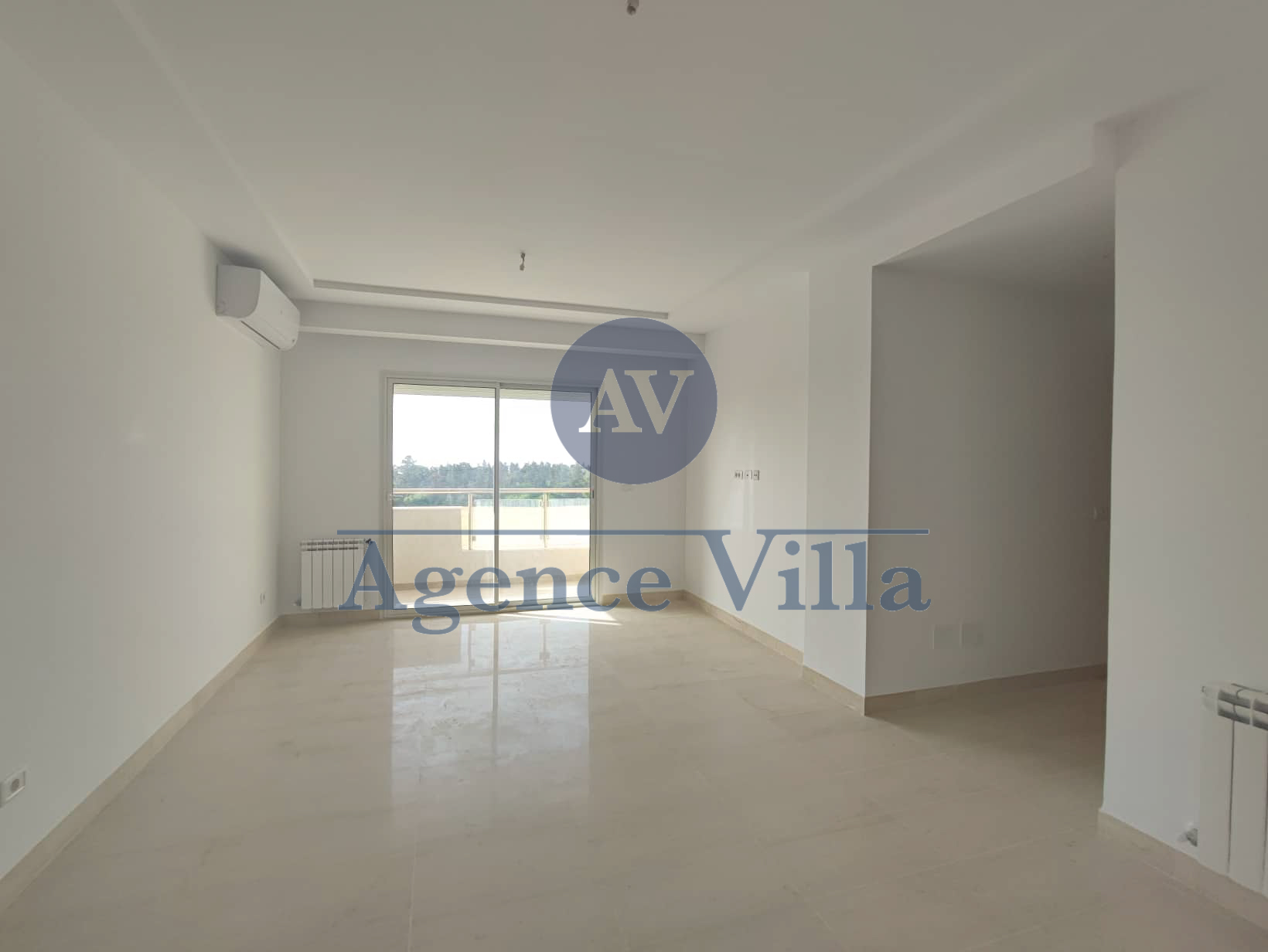 La Soukra La Soukra Location Appart. 3 pices Un appartement s2  soukra