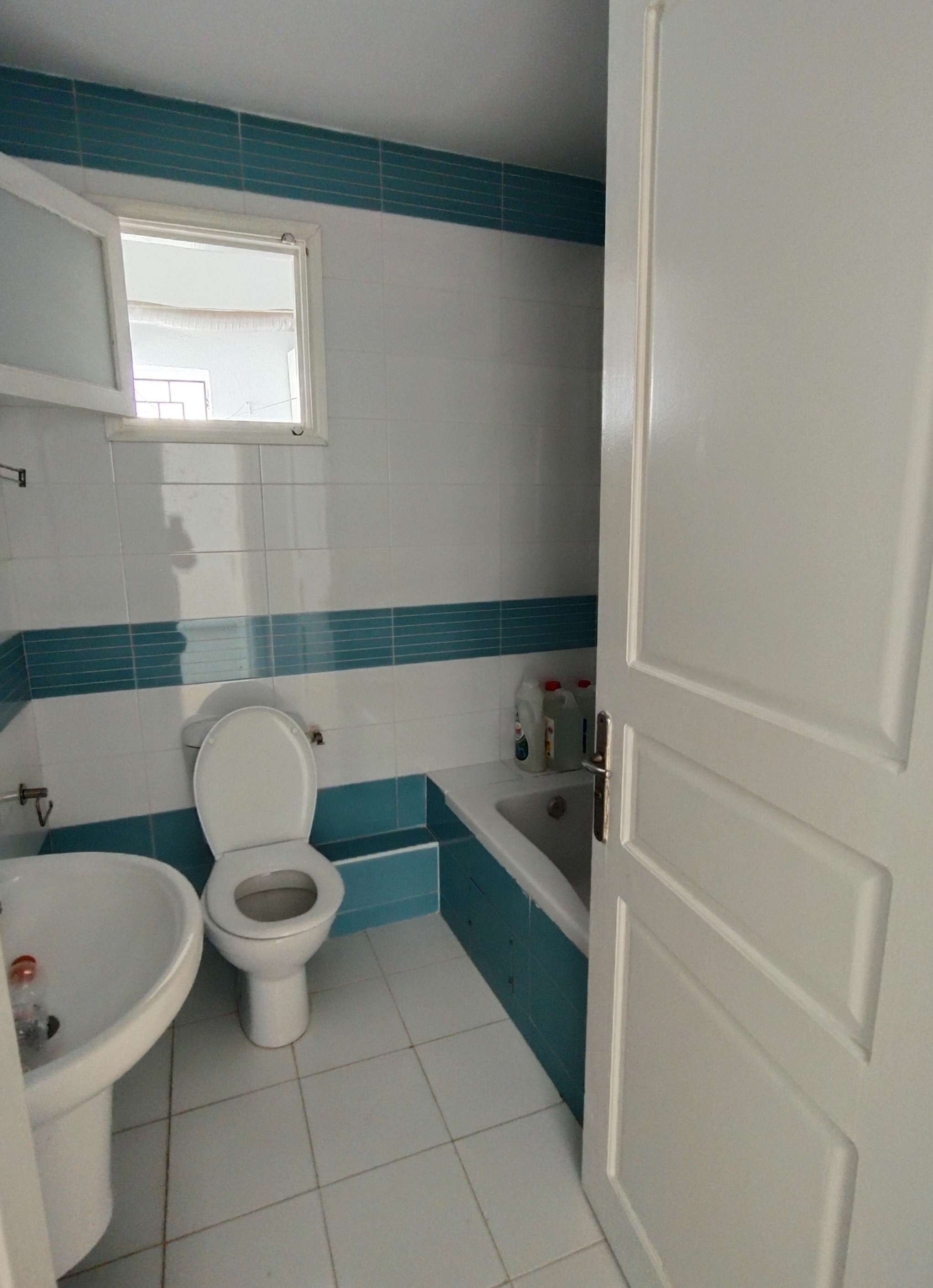 La Soukra Mosque Erraoudha Location Appart. 3 pices S 2 residence erraoudha