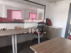 Bab Bhar Montplaisir Bureaux & Commerces Bureau Bureau en 5 espaces  220m