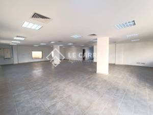 La Marsa Berge Du Lac Location Appart. 1 pice Un local commercial de 232m2 au lac 2