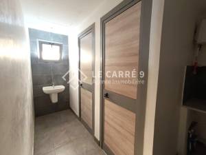 La Marsa Berge Du Lac Location Appart. 1 pice Un local commercial de 232m2 au lac 2