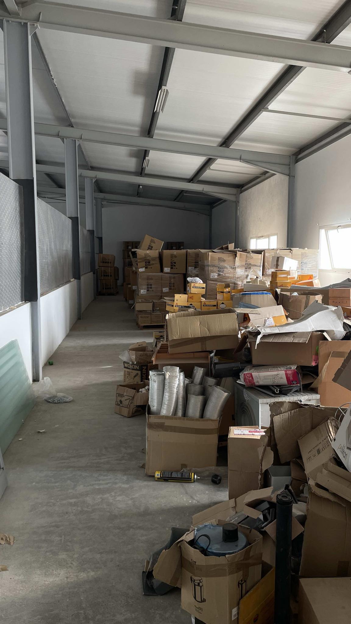 Ben Arous Ben Arous Sud Location Surfaces Tun sud 1800 m2 l250205