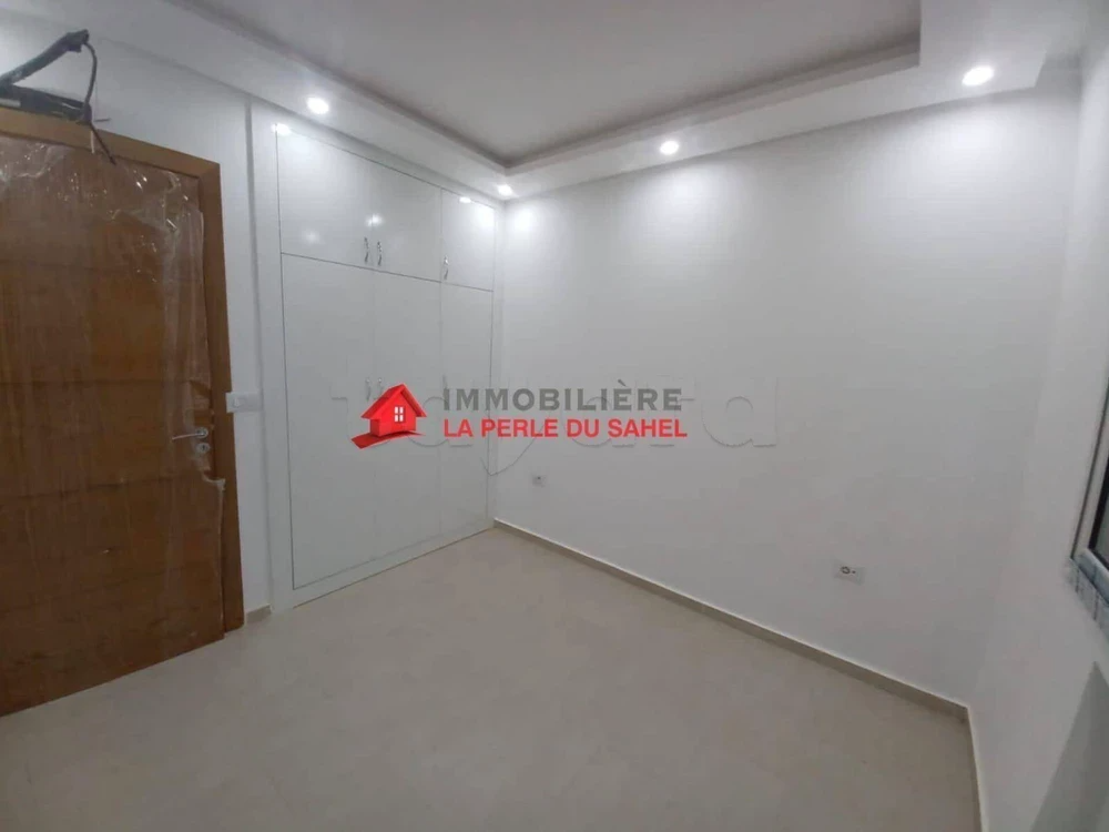 Akouda Tantana Vente Appart. 2 pices Tres beau appartement