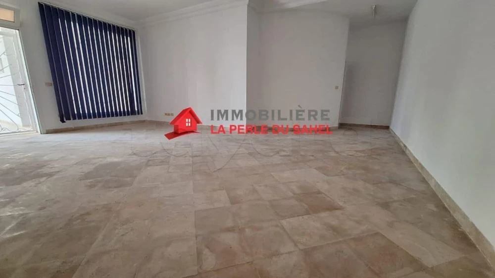 Hammam Sousse Cite De La Plage 1 Vente Appart. 1 pice Locale commerciale ou habitation