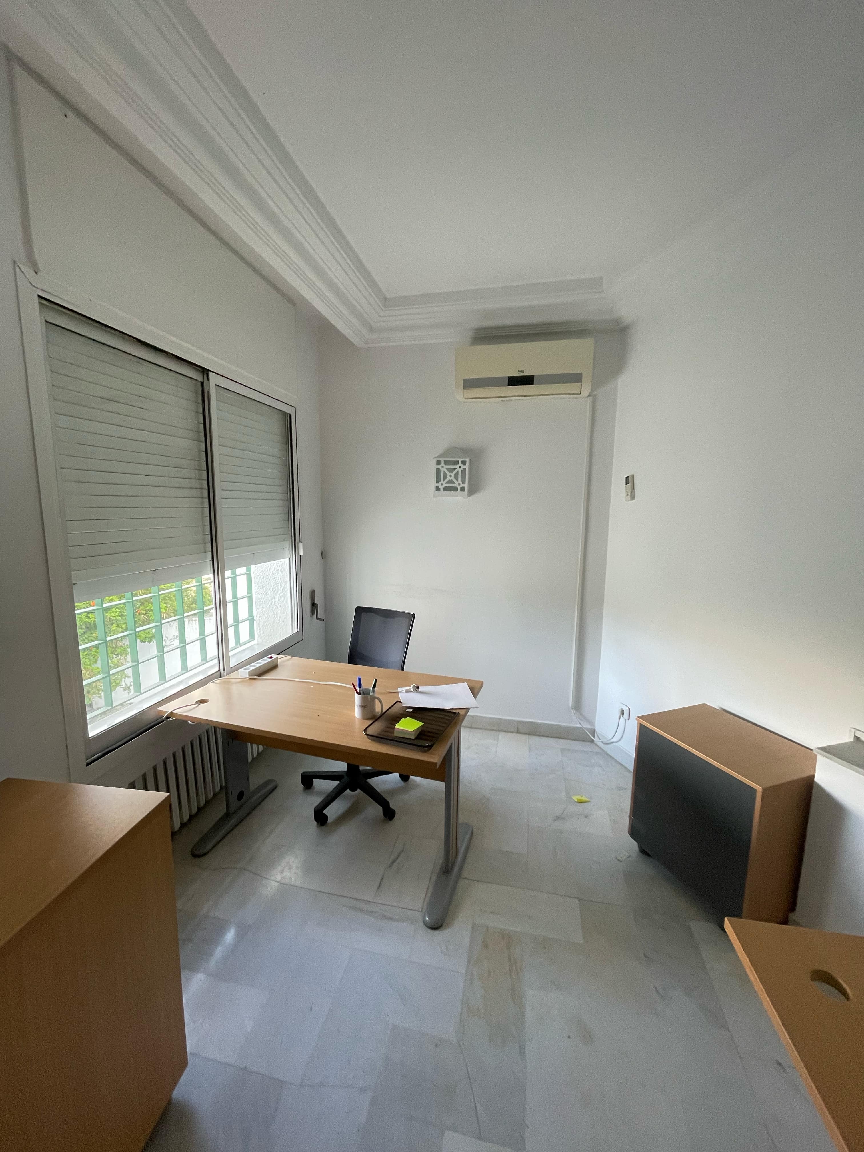 El Menzah Mutuelle Ville Bureaux & Commerces Bureau Villa en deux tages  mutuelle ville
