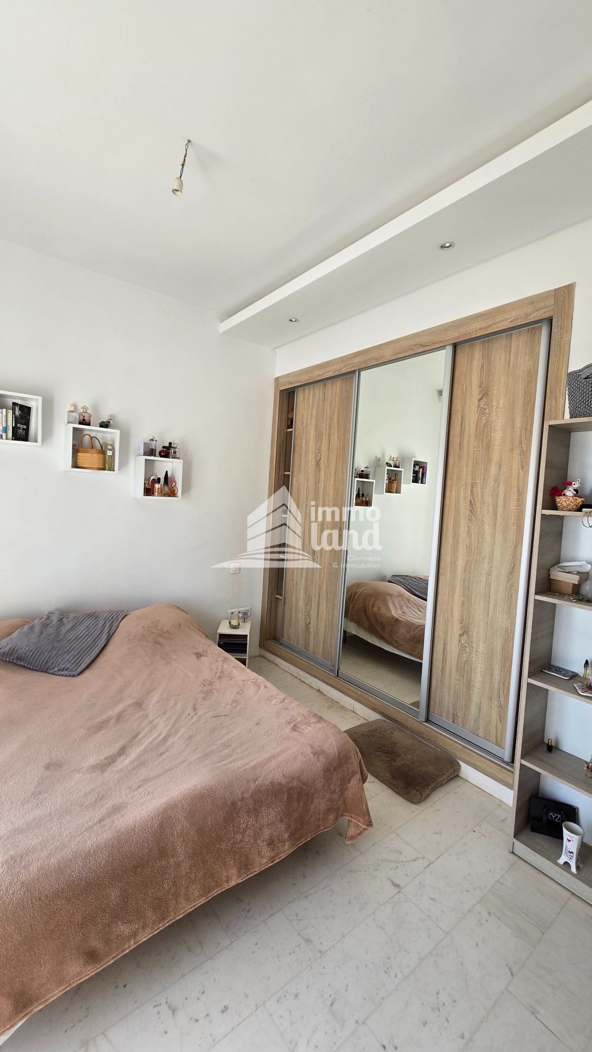 La Marsa Cite Erriadh Vente Appart. 3 pices Appartement s2 avec terasse  la marsa