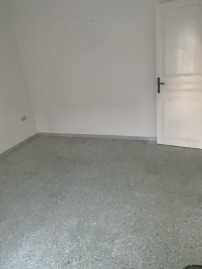 Ariana Ville Cite Ennouzha Location Appart. 3 pices Etage de villa s2 ariana pour 2 ou 3 personnes