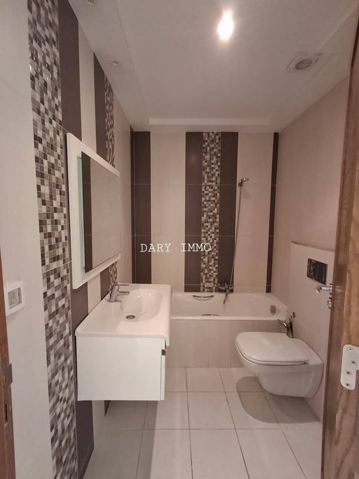 El Menzah El Menzah 9 Vente Appart. 3 pices Appartement luxueux  s2  el menzah 9c