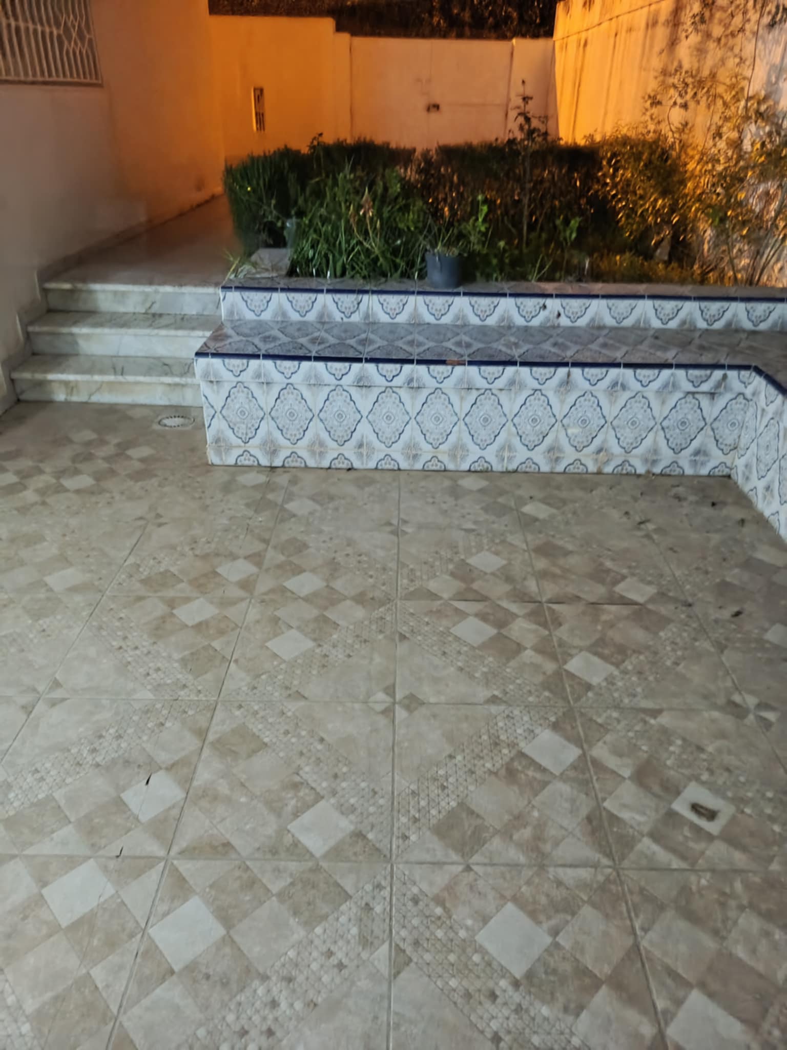 El Menzah El Manar 2 Location Maisons Joli rdc villa s2 avec terrasse  manar 2