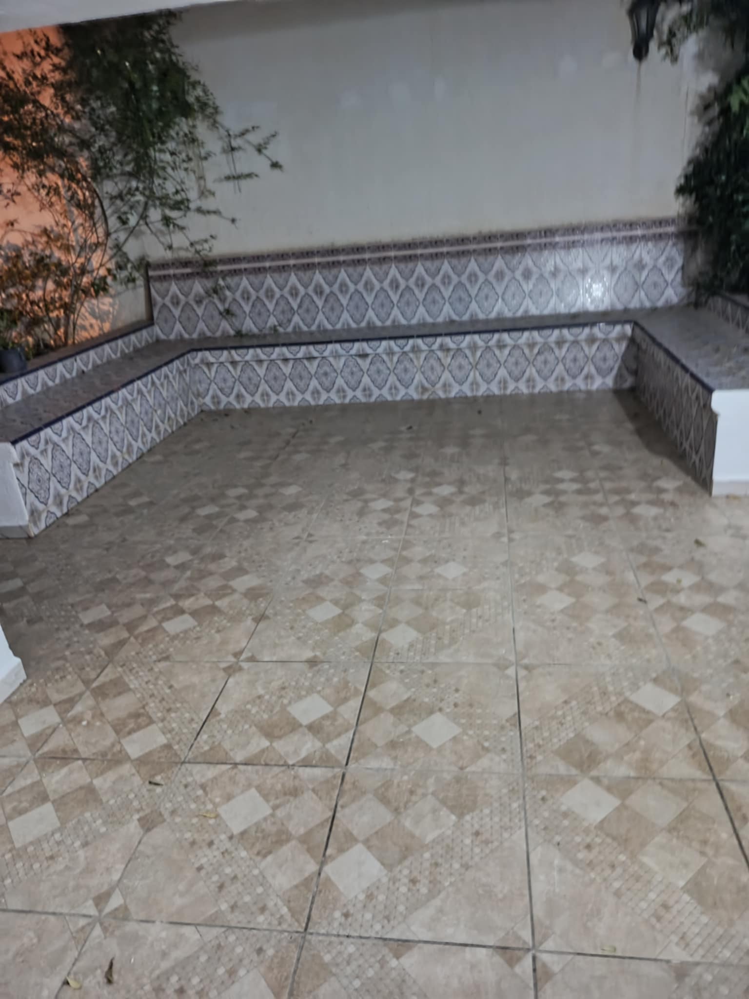 El Menzah El Manar 2 Location Maisons Joli rdc villa s2 avec terrasse  manar 2