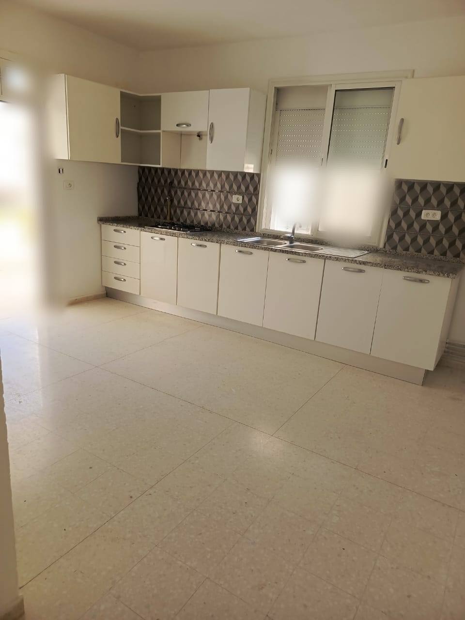 Raoued Cite El Ghazala 1 Location Maisons Cit la gazelle spacieux etage villa s3