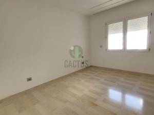 Nabeul Cite Universitaire Location Appart. 1 pice  annuelle s1 vide dans une ref503a