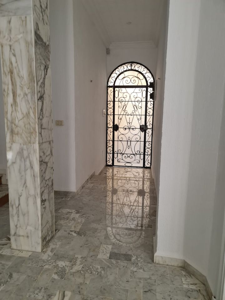 Rades Rades El Mrah Vente Appart. 3 pices Une tres belle maison  rades