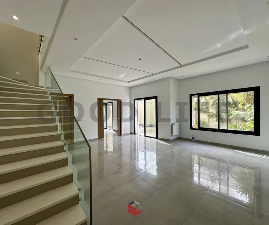 La Marsa Marsa Safsaf Location Maisons Duplex avec jardin  la marsa