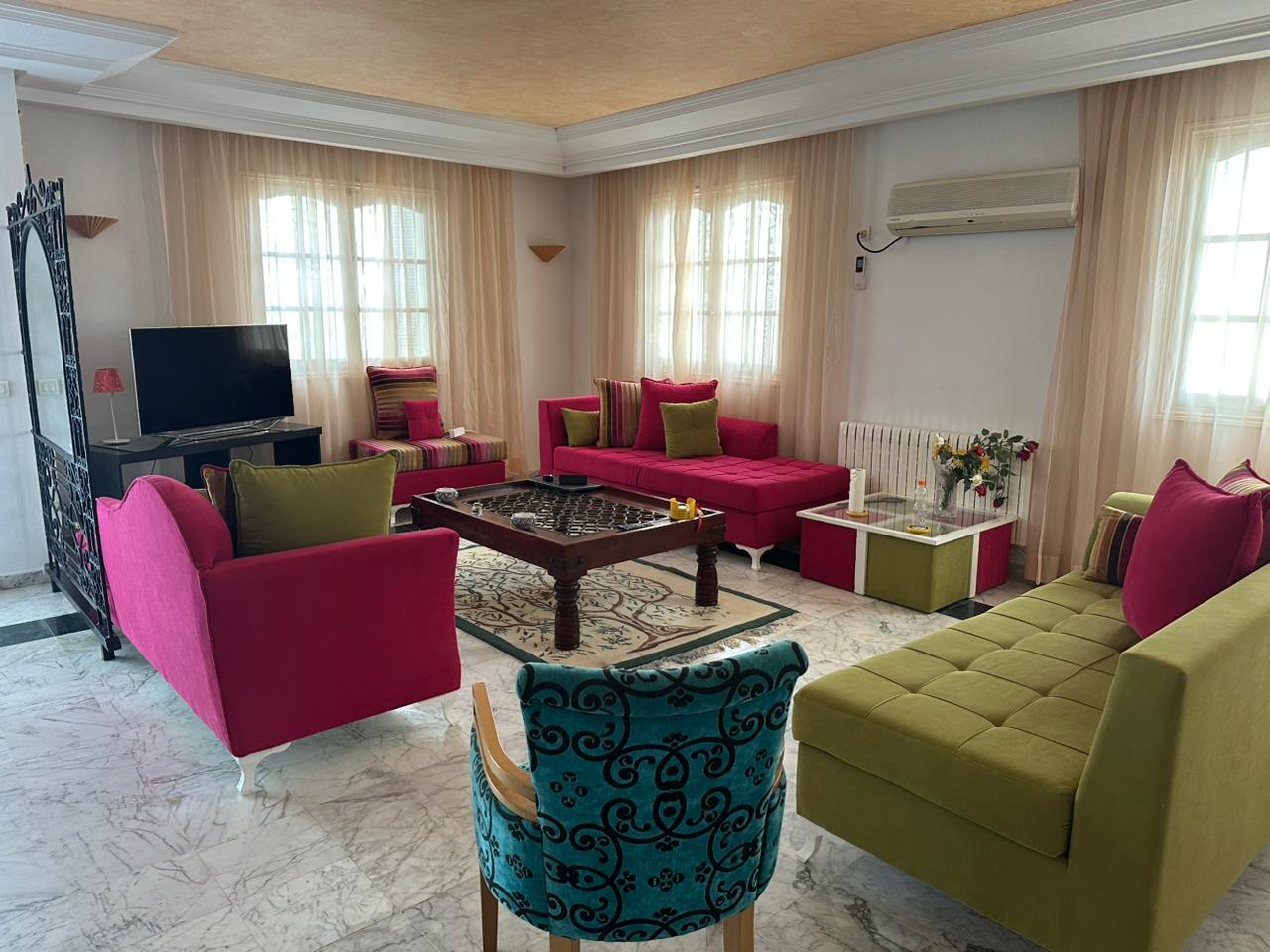 Akouda Chatt Meriem Location Maisons Villa meuble  100 m de la plage
