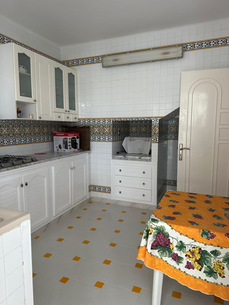 Akouda Chatt Meriem Location Maisons Villa meuble  100 m de la plage