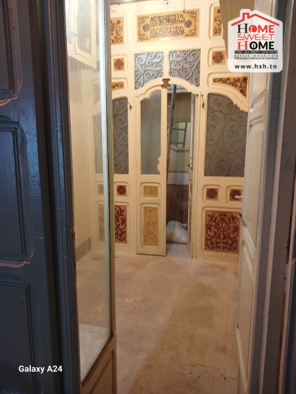Bab Bhar Bab Bhar Vente Surfaces Local commercial flora  la mdina tunis