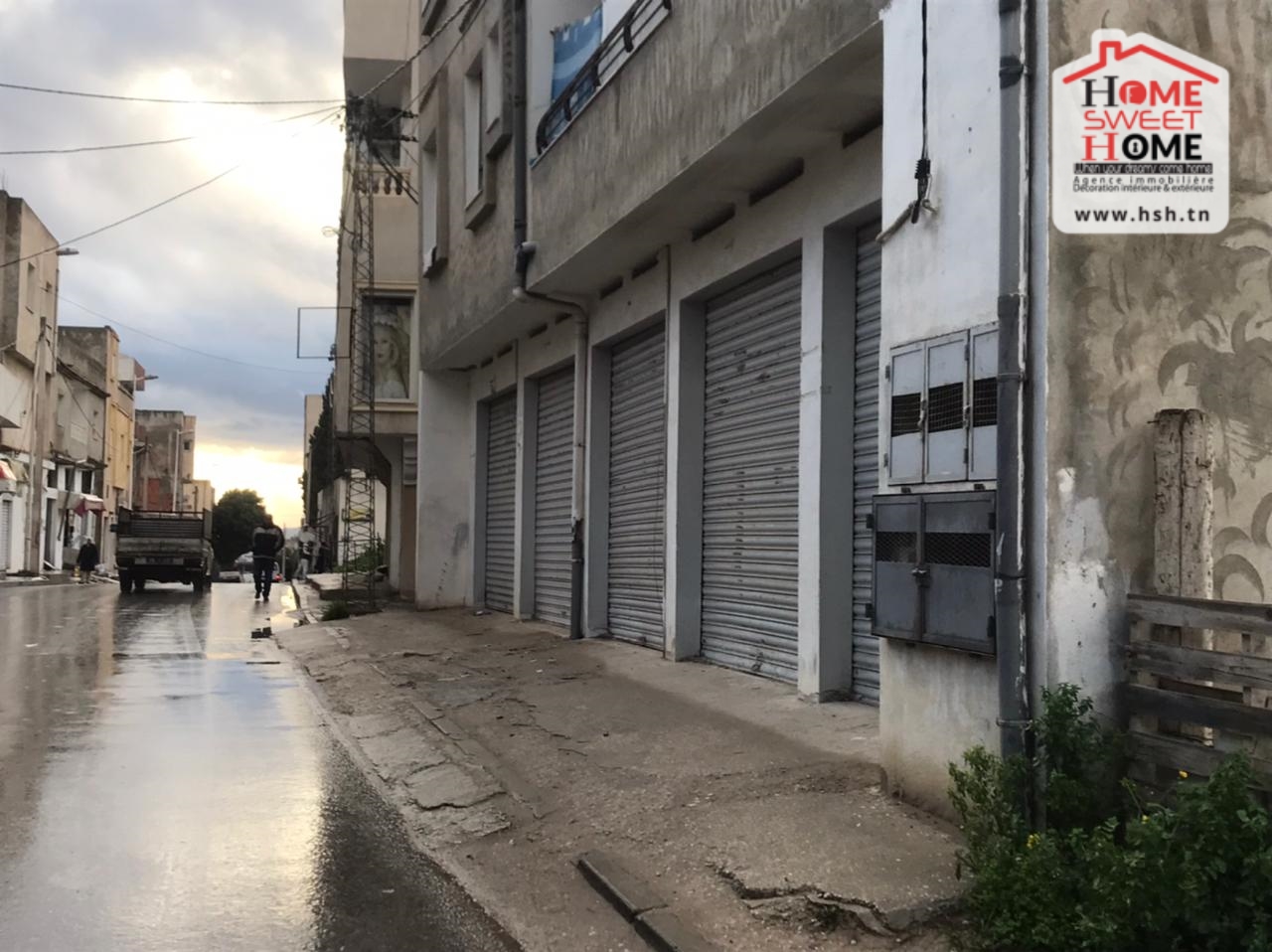 El Omrane Superieur El Omrane Superieur Bureaux & Commerces Surfaces Local devan  omrane sup