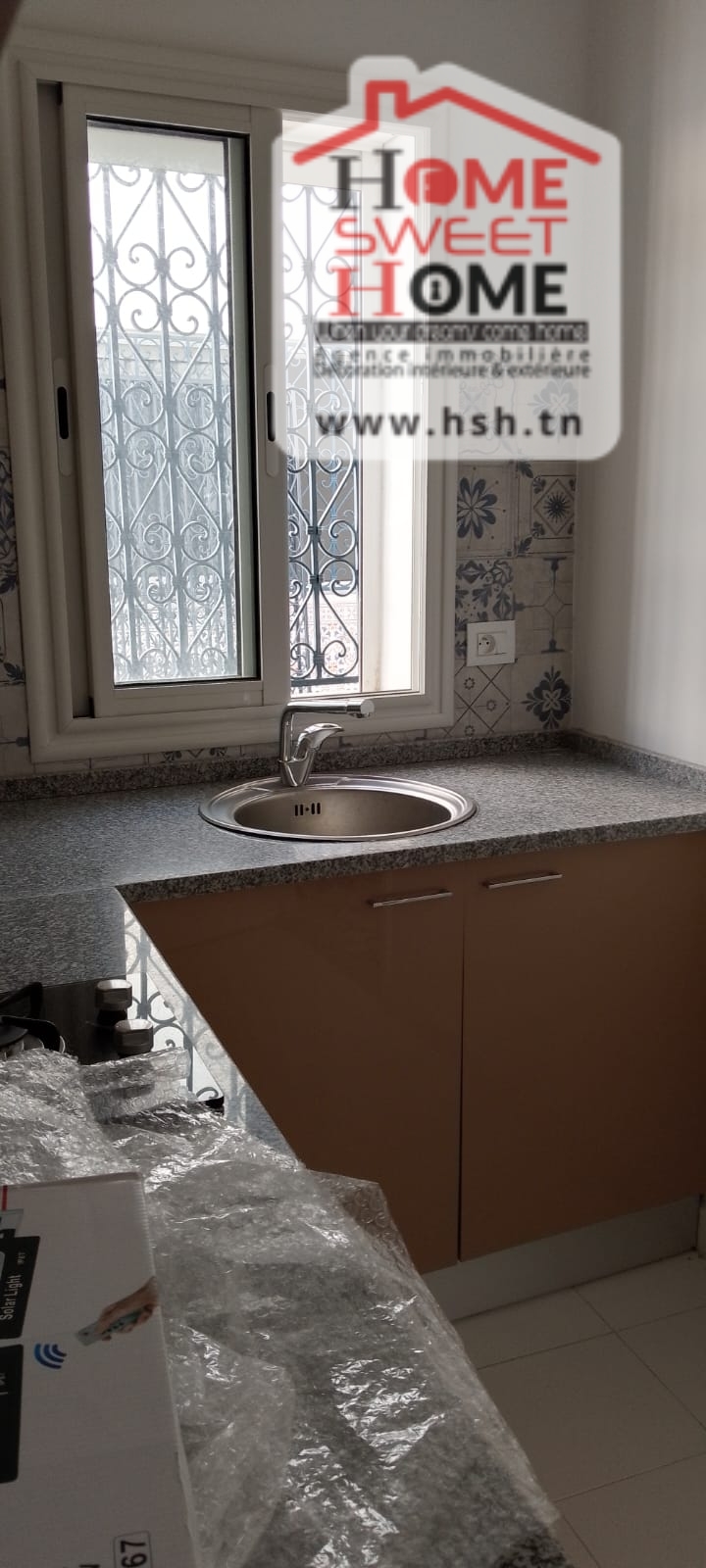 La Marsa Sidi Daoud Location Appart. 5 pices+ Immeuble camili  sidi daoued