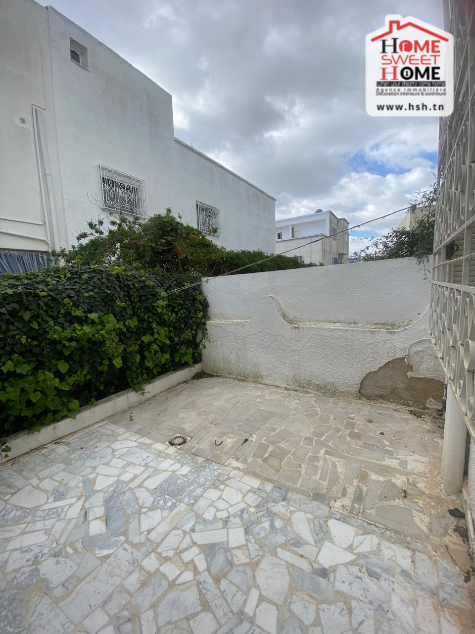 La Marsa Marsa Erriadh Location Maisons Rdc de villa fleuri  la marsa