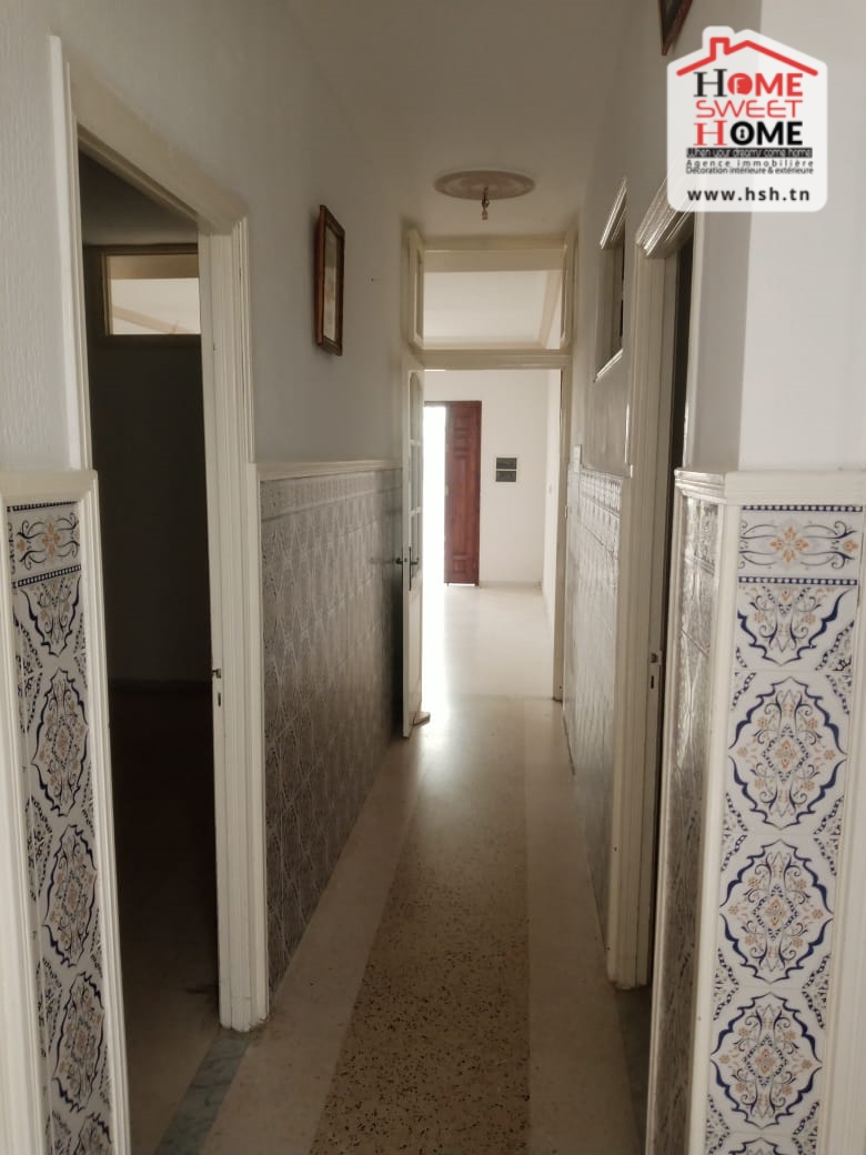 Carthage El Yasmina Vente Appart. 5 pices+ Immeuble invest  carthage el yassmina