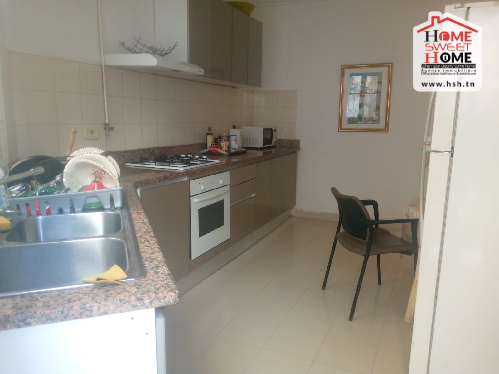 La Marsa Marsa Ennassim Location Appart. 2 pices S2 raina  meubl  route du malaaga la marsa